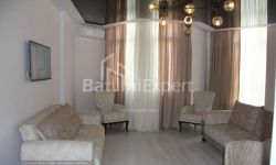 ბინა 80 კვ/მ - ზურაბა გორგილაძე, Batumi, საქართველო