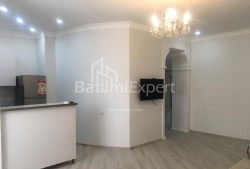 ბინა 80 კვ/მ - შალვა ინასარიძე, Batumi, საქართველო