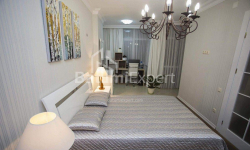 ბინა 4-ოთახი 128 კვ.მ - მეფე ფარნავაზ, Batumi