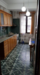 ბინა 90 კვ/მ - ვახტანგ გორგასალი, Batumi, საქართველო