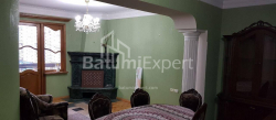 ბინა 3-ოთახი 90 კვ.მ - ვახტანგ გორგასალი, Batumi