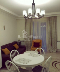 ბინა 78 კვ/მ - იურიევსკაია, Batumi, საქართველო