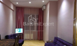 ბინა 70 კვ/მ - იურიევსკაია, Batumi, საქართველო