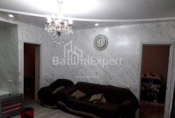 ბინა 88 კვ/მ - იურიევსკაია, Batumi, საქართველო