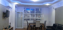 ბინა 78 კვ/მ - შერიფ ხიმშიაშვილი, Batumi, საქართველო
