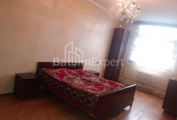 ბინა 70 კვ/მ - იურიევსკაია, Batumi, საქართველო