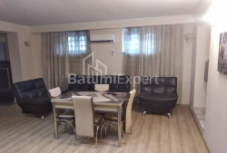 ბინა 147 კვ/მ - იურიევსკაია, Batumi, საქართველო