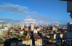 ბინა 3-ოთახი 80 კვ.მ - ალექსანდრა პუშკინი, Batumi