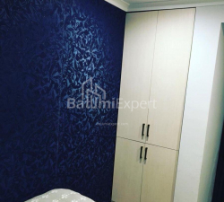 ბინა 80 კვ/მ - მეფე ფარნავაზ, Batumi, საქართველო