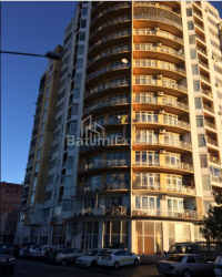 ბინა 3-ოთახი 72 კვ.მ - მიხაილ ლერმონტოვი, Batumi