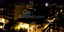 ბინა 77 კვ/მ - მეფე ფარნავაზ, Batumi, საქართველო