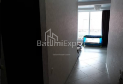 ბინა 110 კვ/მ - ივანე ჯავახიშვილი, Batumi, საქართველო