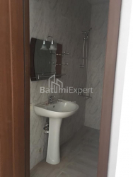 ბინა 39 კვ/მ - მეფე ფარნავაზ, Batumi, საქართველო