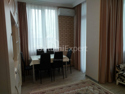 ბინა 52 კვ/მ - შერიფ ხიმშიაშვილი, Batumi, საქართველო
