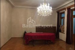 ბინა 93 კვ/მ - ექვთიმე თაყაიშვილი, Batumi, საქართველო