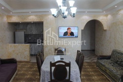 ბინა 90 კვ/მ - ტბელ-აბუსერიძე, Batumi, საქართველო