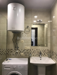 ბინა 32 კვ/მ - შერიფ ხიმშიაშვილი, Batumi, საქართველო