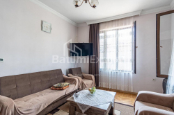 კერძო სახლი 120 კვ/მ - კაიხოსრო ჩოლოყაშვილი, Batumi, საქართველო