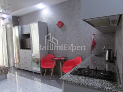 ბინა 32 კვ/მ - ნიკო ფიროსმანი, Batumi, საქართველო