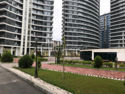 ბინა 74.7 კვ/მ - ლეხი და მარია კაჩინსკი, Batumi, საქართველო