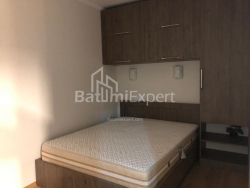 კერძო სახლი 80 კვ/მ - აეროპორტის გზატკეცილი, Batumi, საქართველო
