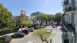 ბინა 90 კვ/მ - კონსტანტინე გამსახურდია, Batumi, საქართველო