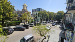 ბინა 90 კვ/მ - კონსტანტინე გამსახურდია, Batumi, საქართველო
