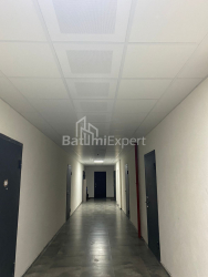 ბინა 40.5 კვ/მ - შერიფ ხიმშიაშვილი, Batumi, საქართველო