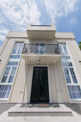 კერძო სახლი 170 კვ/მ - აეროპორტის გზატკეცილი, Batumi, საქართველო