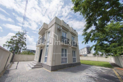კერძო სახლი 170 კვ/მ - აეროპორტის გზატკეცილი, Batumi, საქართველო