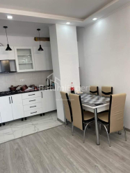 ბინა 2-ოთახი 50 კვ.მ - შალვა ინასარიძე, Batumi