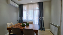ბინა 93 კვ/მ - სელიმა ხიმშიაშვილი, Batumi, საქართველო