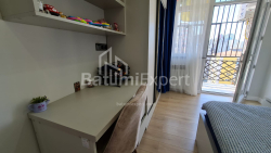 ბინა 93 კვ/მ - სელიმა ხიმშიაშვილი, Batumi, საქართველო