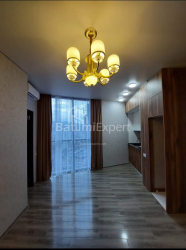 ბინა 2-ოთახი 43.5 კვ.მ - გმირთა ხეივანი, Batumi