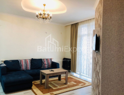 ბინა 43 კვ/მ - გრიგოლა ლორთქიფანიძე, Batumi, საქართველო