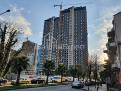 ბინა 40 კვ/მ - ნიკო ფიროსმანი, Batumi, საქართველო