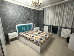 ბინა 3-ოთახი 72 კვ.მ - ნიკო ფიროსმანი, Batumi