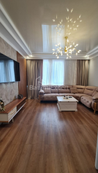 ბინა 100 კვ/მ - ექვთიმე თაყაიშვილი, Batumi, საქართველო