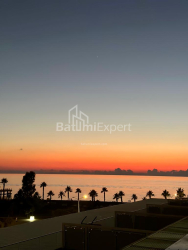 ბინა 57 კვ/მ - ლეხი და მარია კაჩინსკი, Batumi, საქართველო