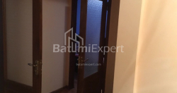 ბინა 85 კვ/მ - ზურაბა გორგილაძე, Batumi, საქართველო