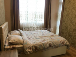 ბინა 80 კვ/მ - შერიფ ხიმშიაშვილი, Batumi, საქართველო