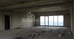 ბინა 172.68 კვ/მ - ლეხი და მარია კაჩინსკი, Batumi, საქართველო