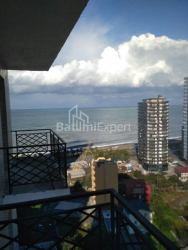 ბინა 74 კვ/მ - ლეხი და მარია კაჩინსკი, Batumi, საქართველო