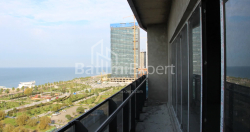 ბინა 75.75 კვ/მ - ლეხი და მარია კაჩინსკი, Batumi, საქართველო