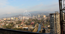 ბინა 2-ოთახი 89.4 კვ.მ - ლეხი და მარია კაჩინსკი, Batumi